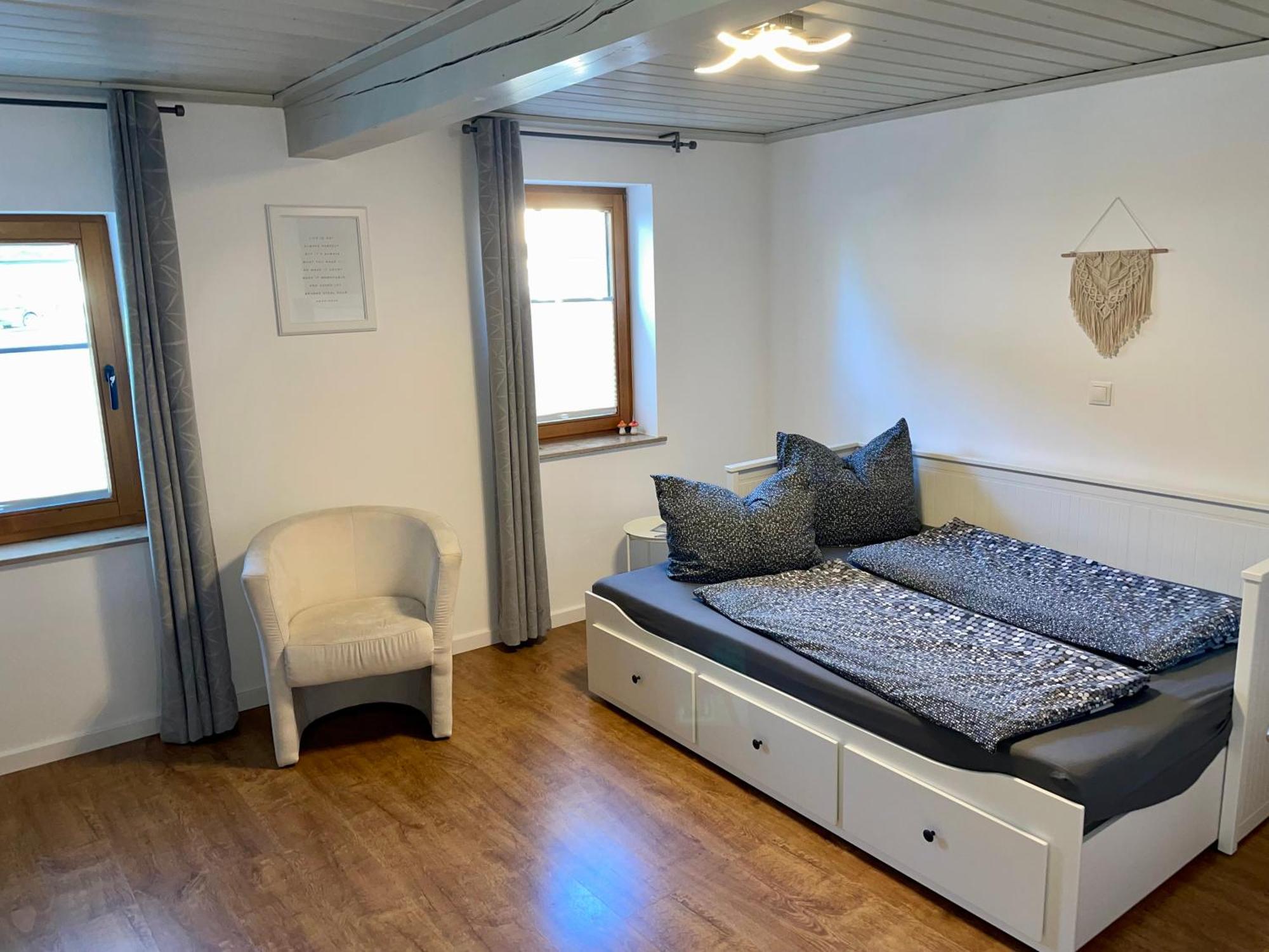 Moderne Ferienwohnung In Historischer Altstadt - Keine Monteurswohnung Hilpoltstein Extérieur photo